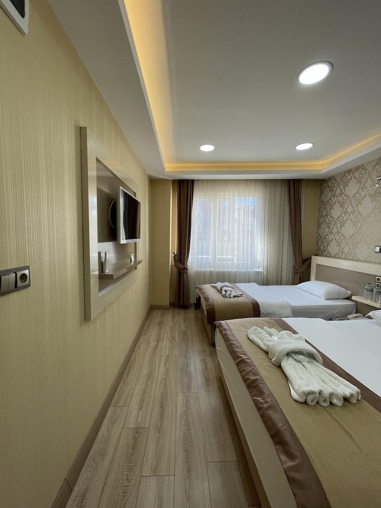 Hotel Evim 3*